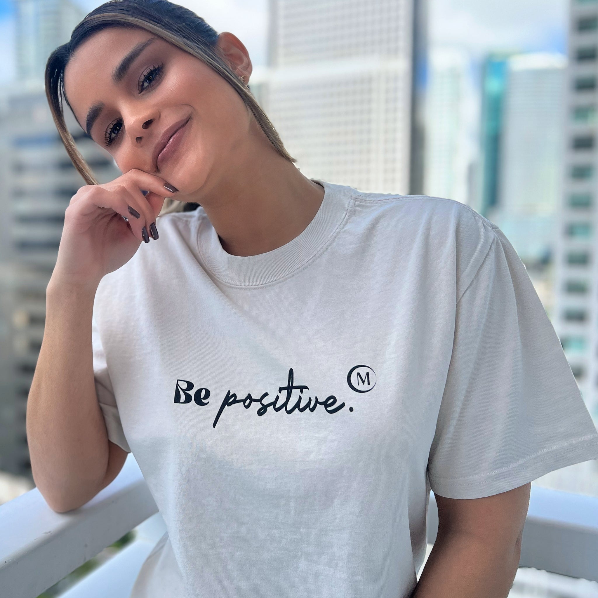 Clarissa Molina - Camiseta oversize Be Positive